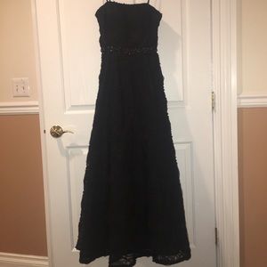 Strapless black prom dress